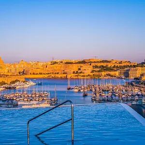 Hotel Grands Residences And ****