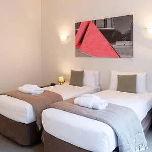 Aparthotel Willis Village ****